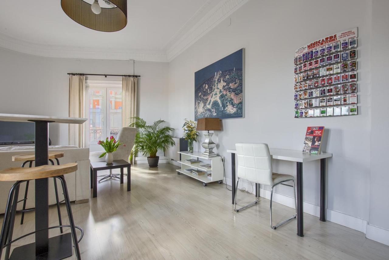 Hostal Besaya Madrid Eksteriør billede