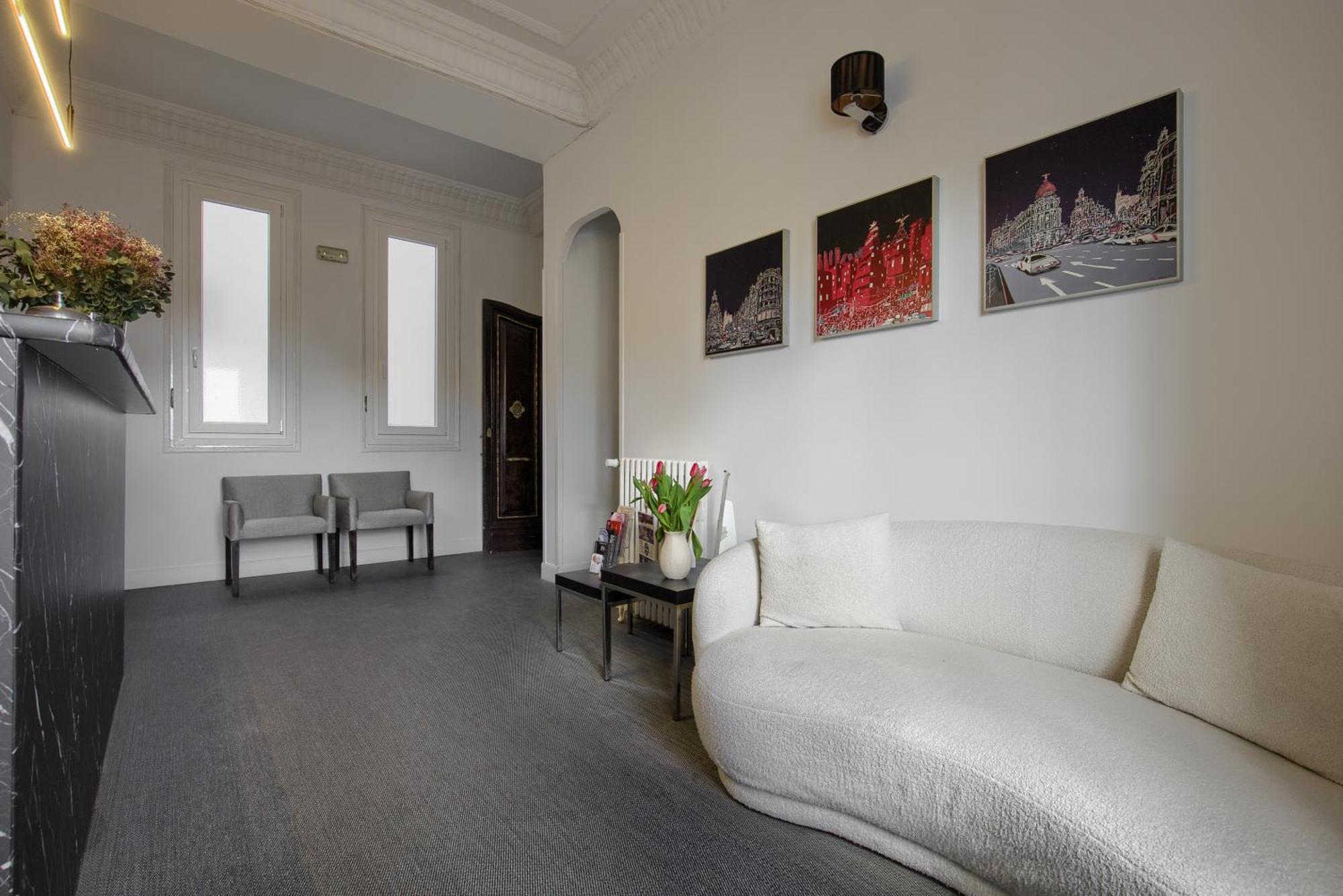 Hostal Besaya Madrid Eksteriør billede