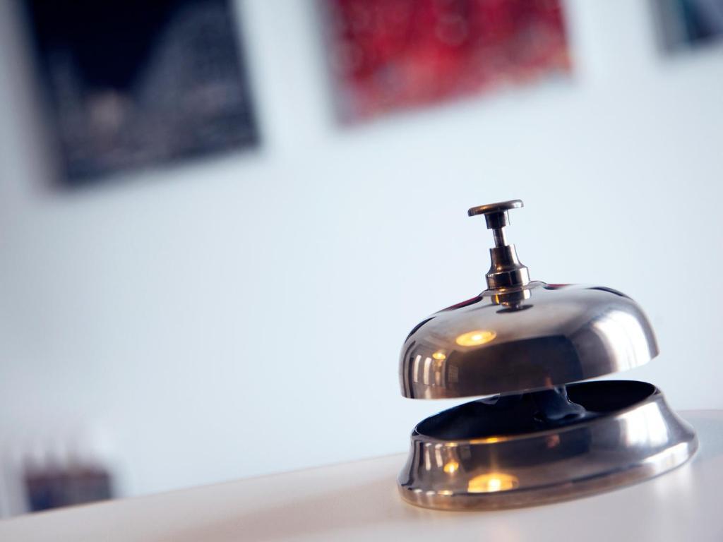 Hostal Besaya Madrid Eksteriør billede