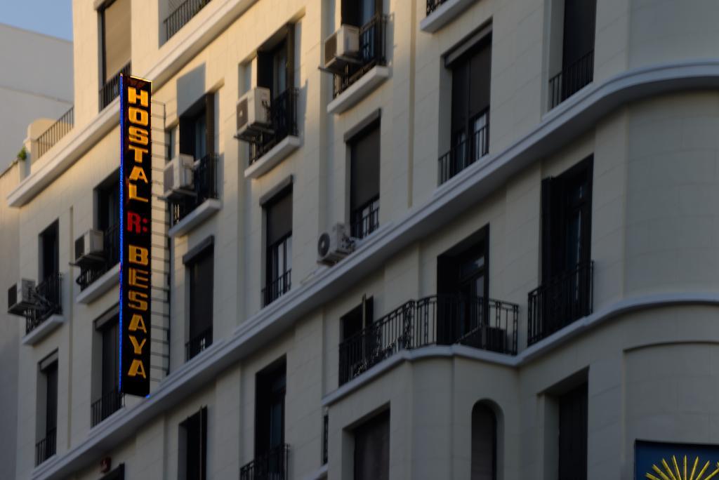 Hostal Besaya Madrid Eksteriør billede